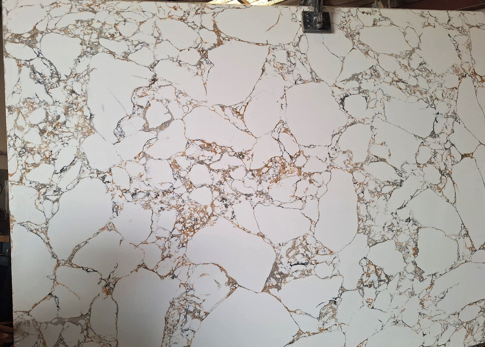 Arabascato Gold stone