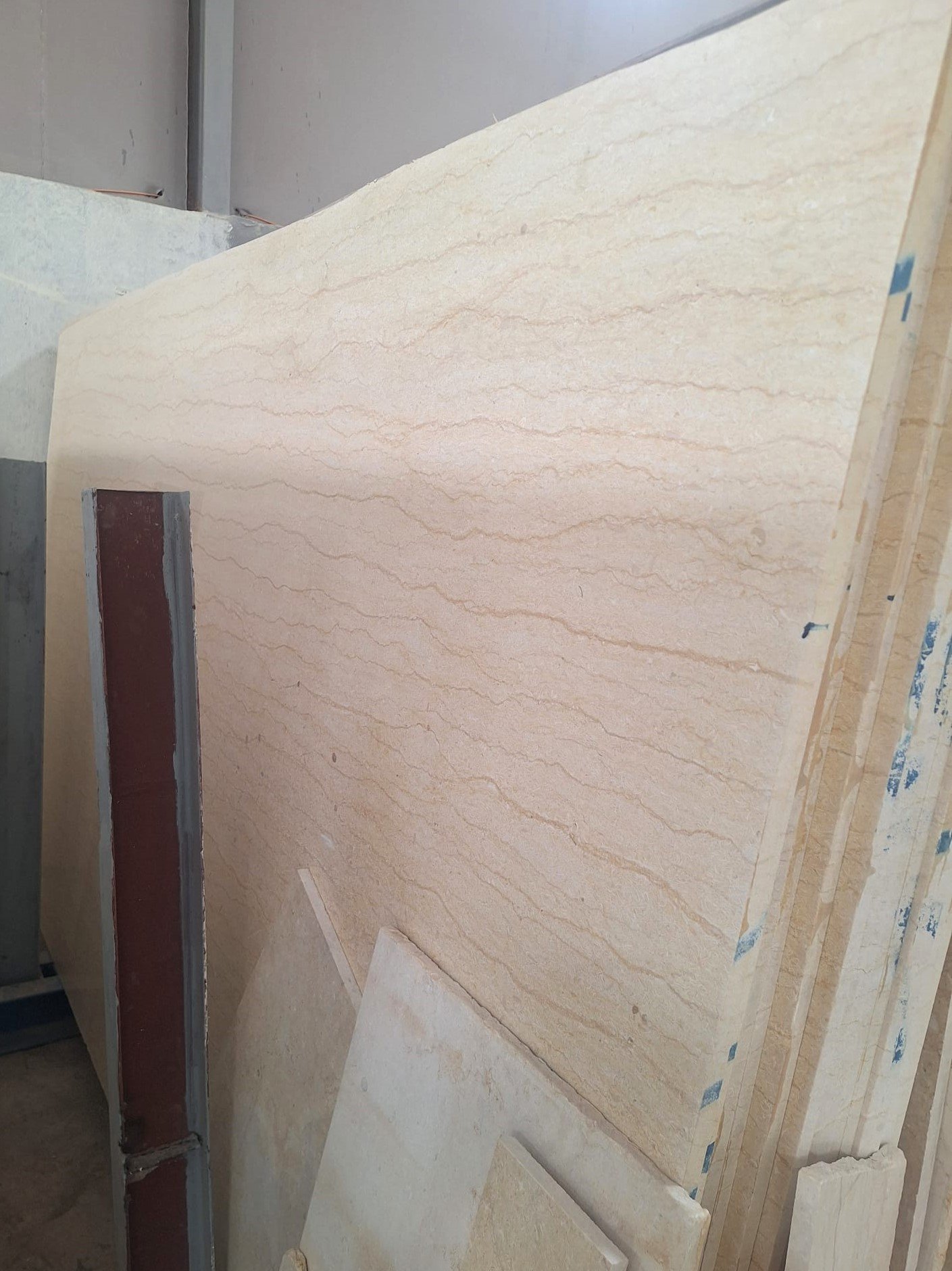 Silvia Marble Slabs & Tiles